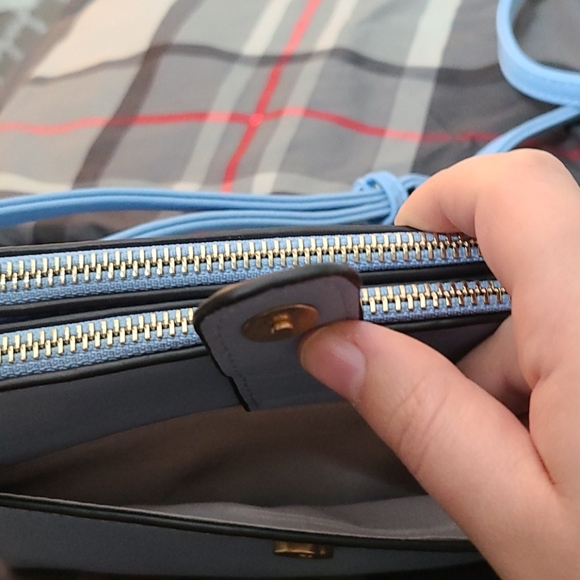 Painted crossbody purse - Picture 6 of 8